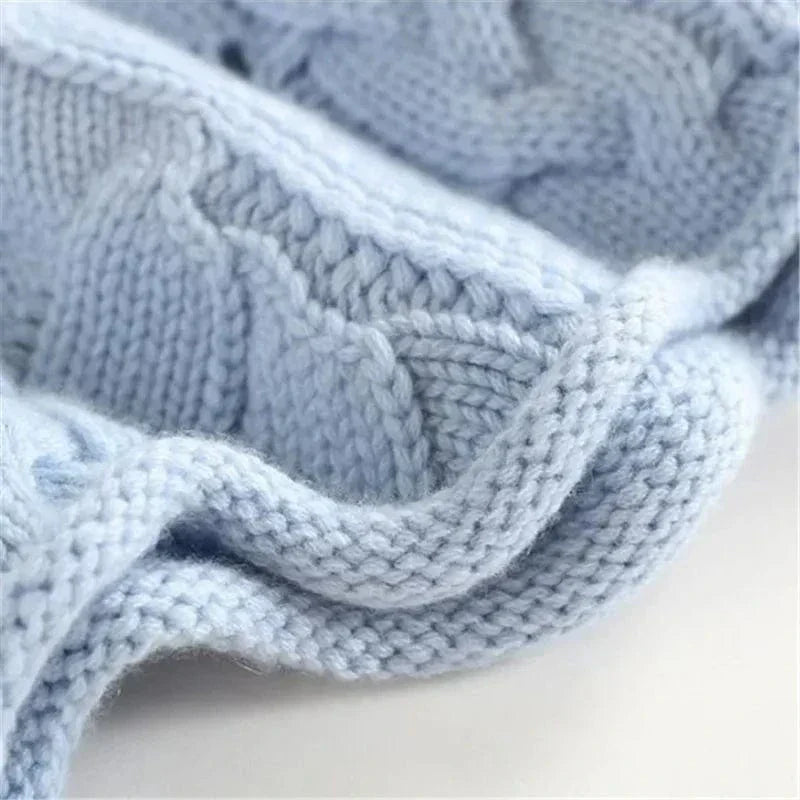 Lydia | Cable Knit Turtleneck Sweater