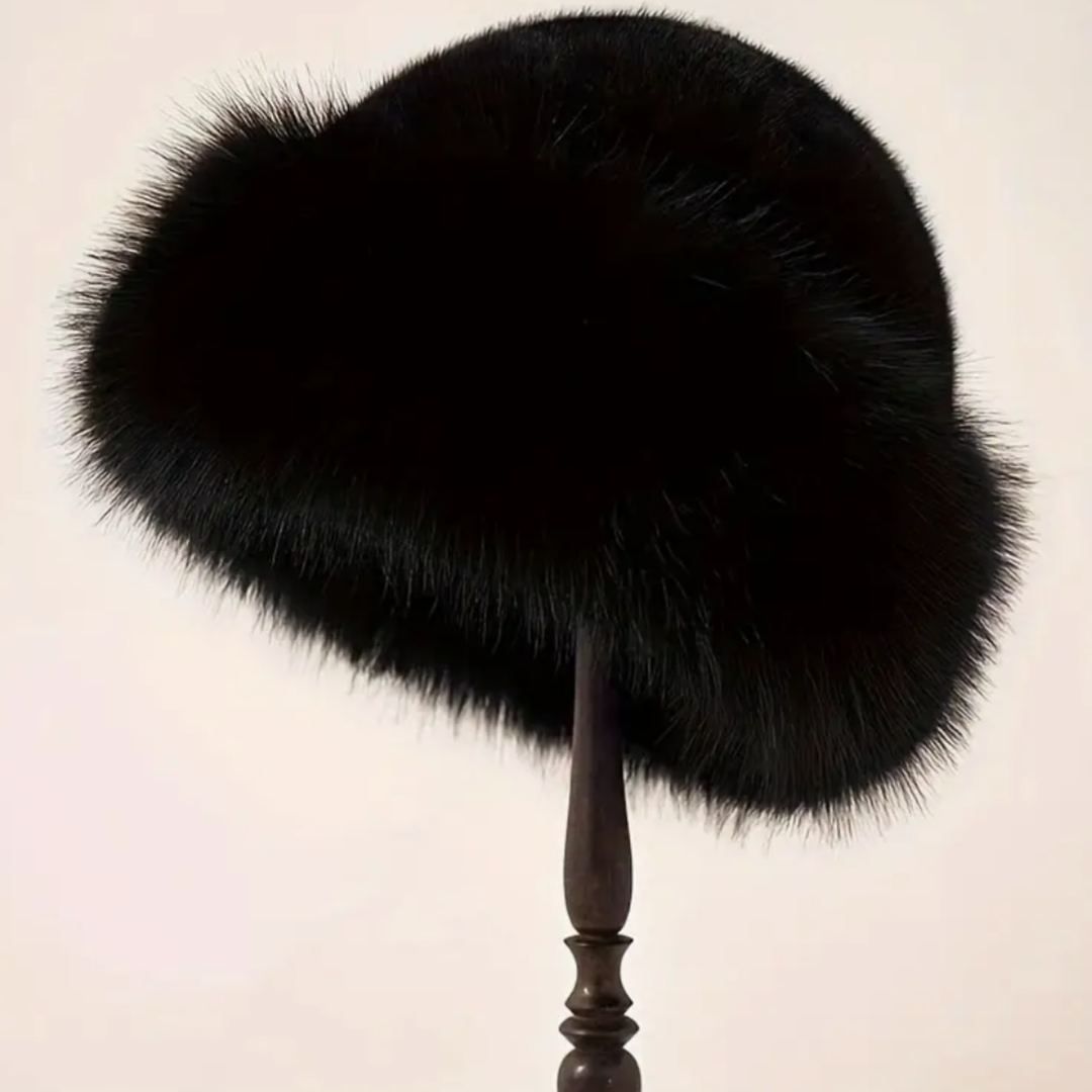 Elise | Refined Plush Silhouette Winter Hat