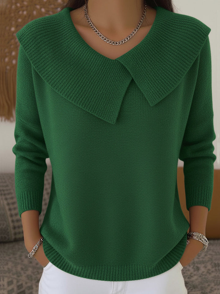 Lucia | Warm Knit with Soft Collar