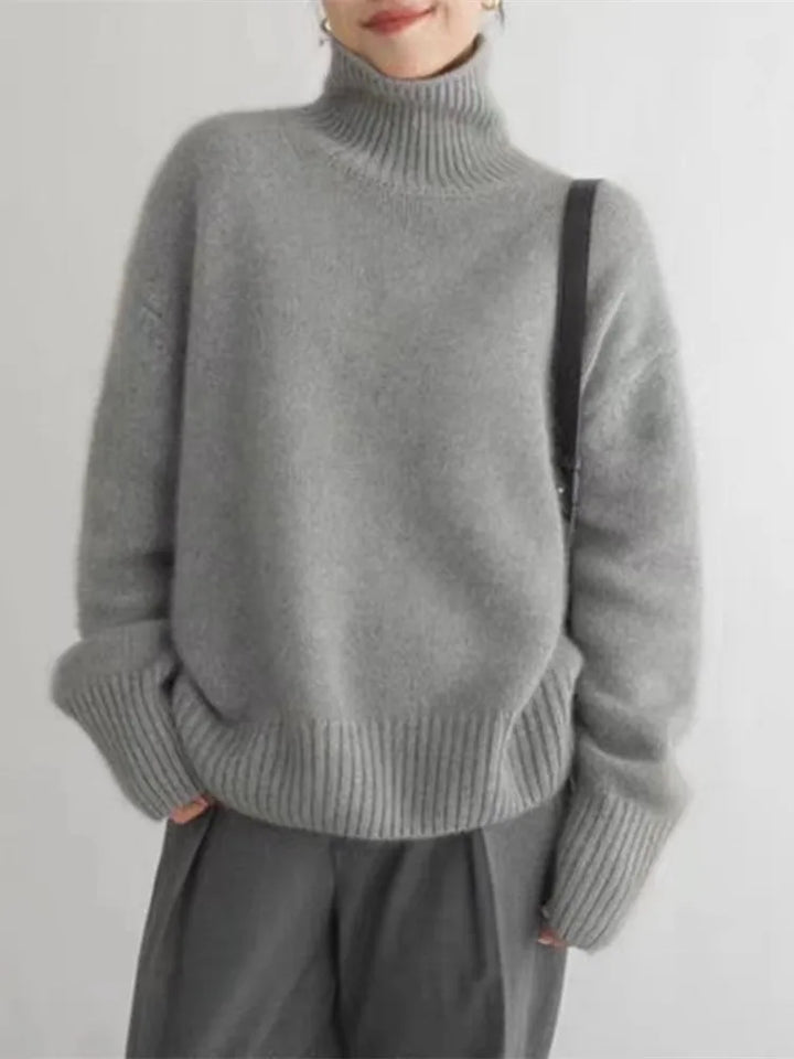Monica | Elegant Cozy Turtleneck Sweater