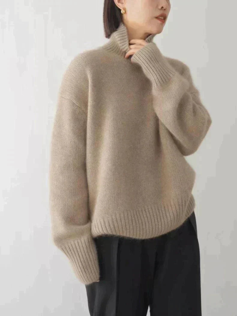 Monica | Elegant Cozy Turtleneck Sweater