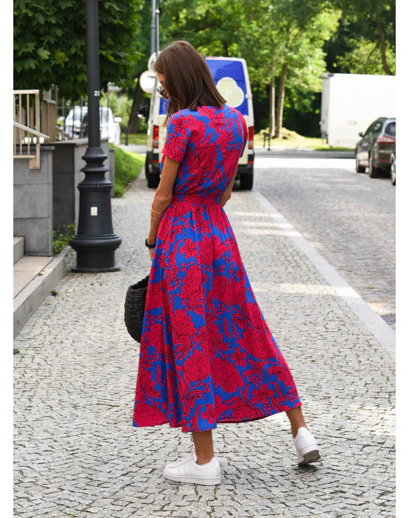Avery | Flattering V-Neck Flow Midi Dress