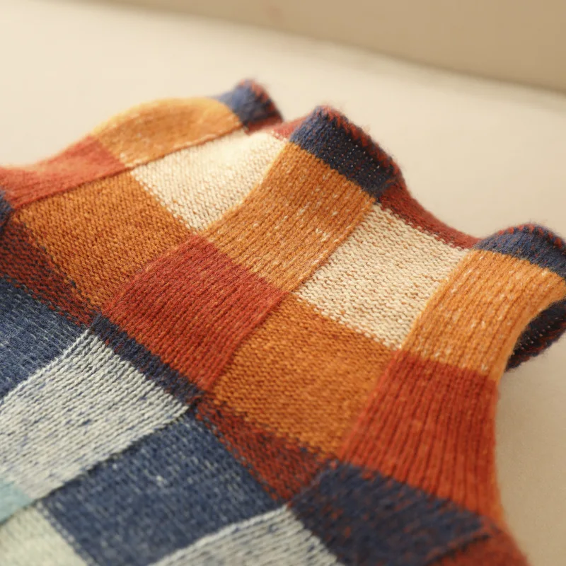Madison | Elegant & Colorful Turtleneck Sweater
